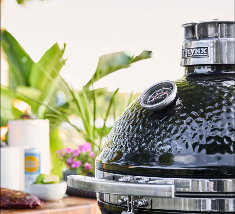 Lynx 18 Inch Built-In Ceramic Kamado Charcoal Grill - Black - LCGRBK