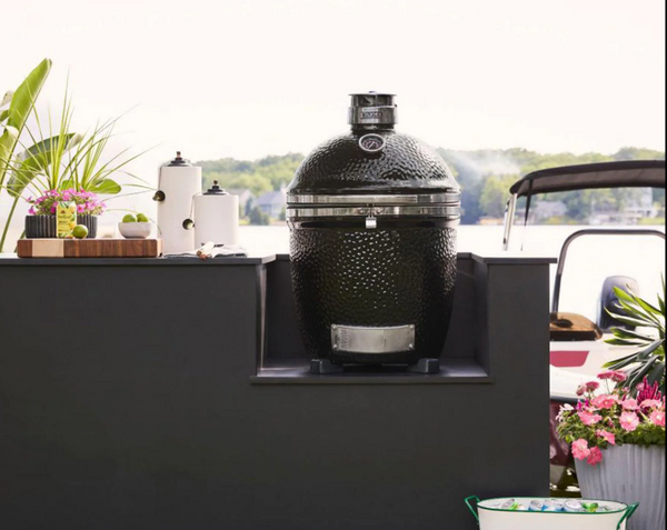 Lynx LCGRBK 18 inch Built in Kamado