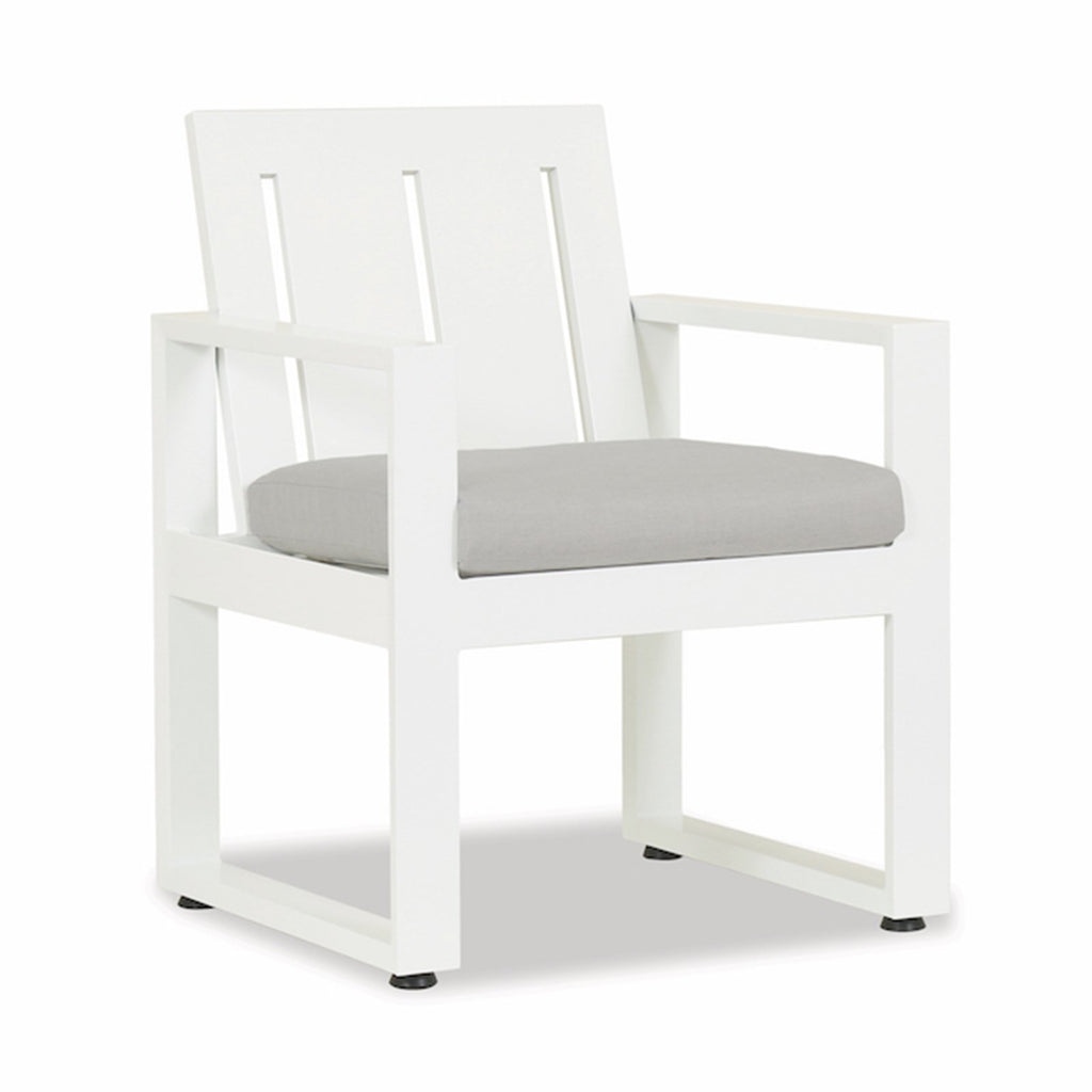 Sunset West Newport Dining Chair With Satin Frost Frame and Sunbrella Fabric Cushion In Cast Silver - 4801-1