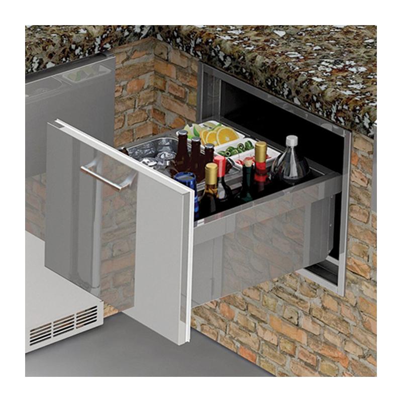 Alfresco Under-Counter Insulating ice Drawer heavy-duty ice drawer that can hold up to 150 pounds.